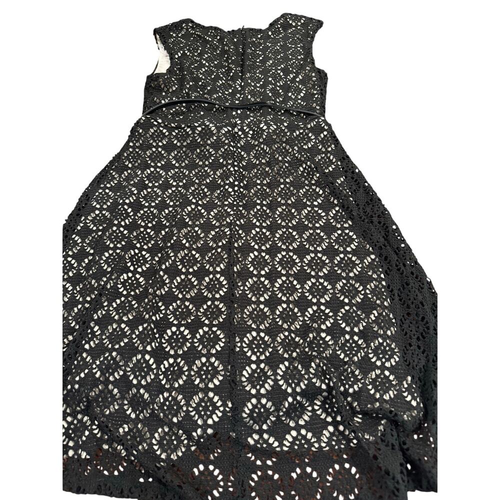 Dressbarn Black Crochet Lace Fit & Flare Dress Belted NWT Size 4 - Picture 14 of 14